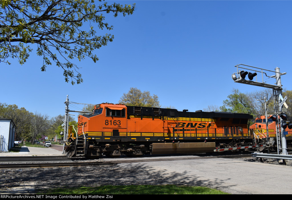 BNSF 8163